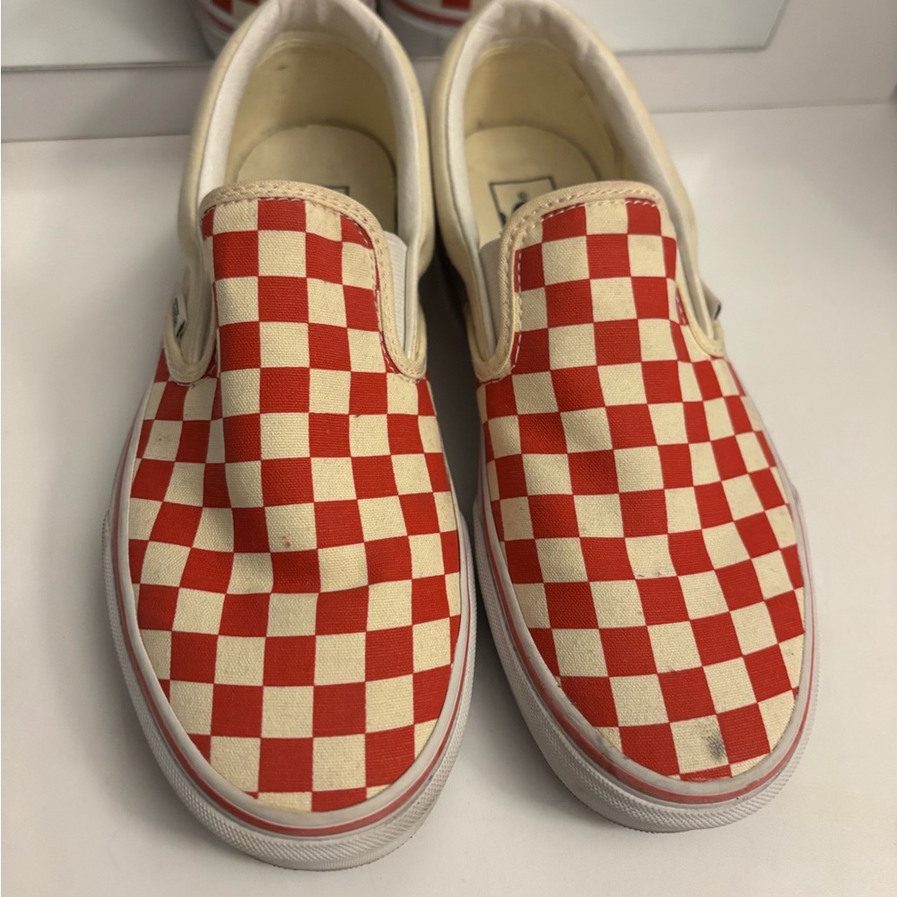 Vans Women Red and White Checkered Slip-On Sneakers only worn 1 time.